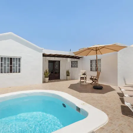 Casa Keiley By Escape Villa *